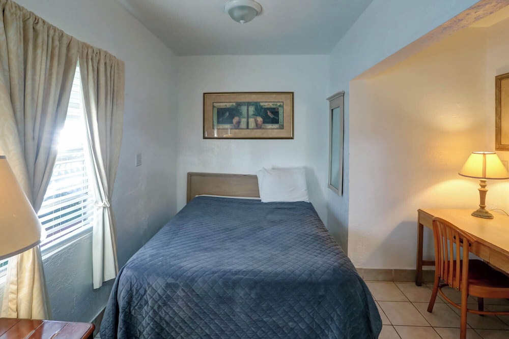 Richard s Motel Extended Stay 16/50