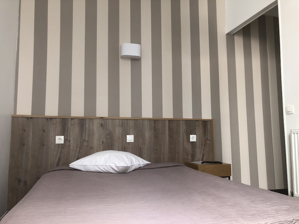 Hotel Residence Champerret 19/42