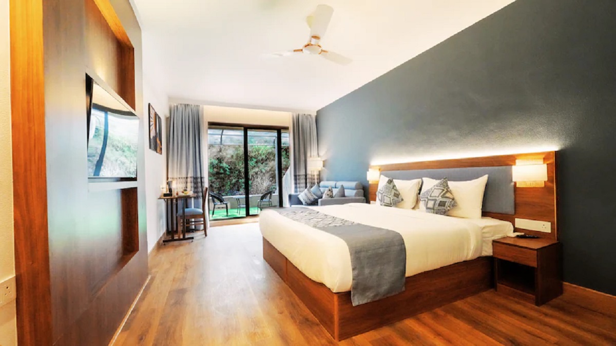 Backyard, Premium, Double Bed
