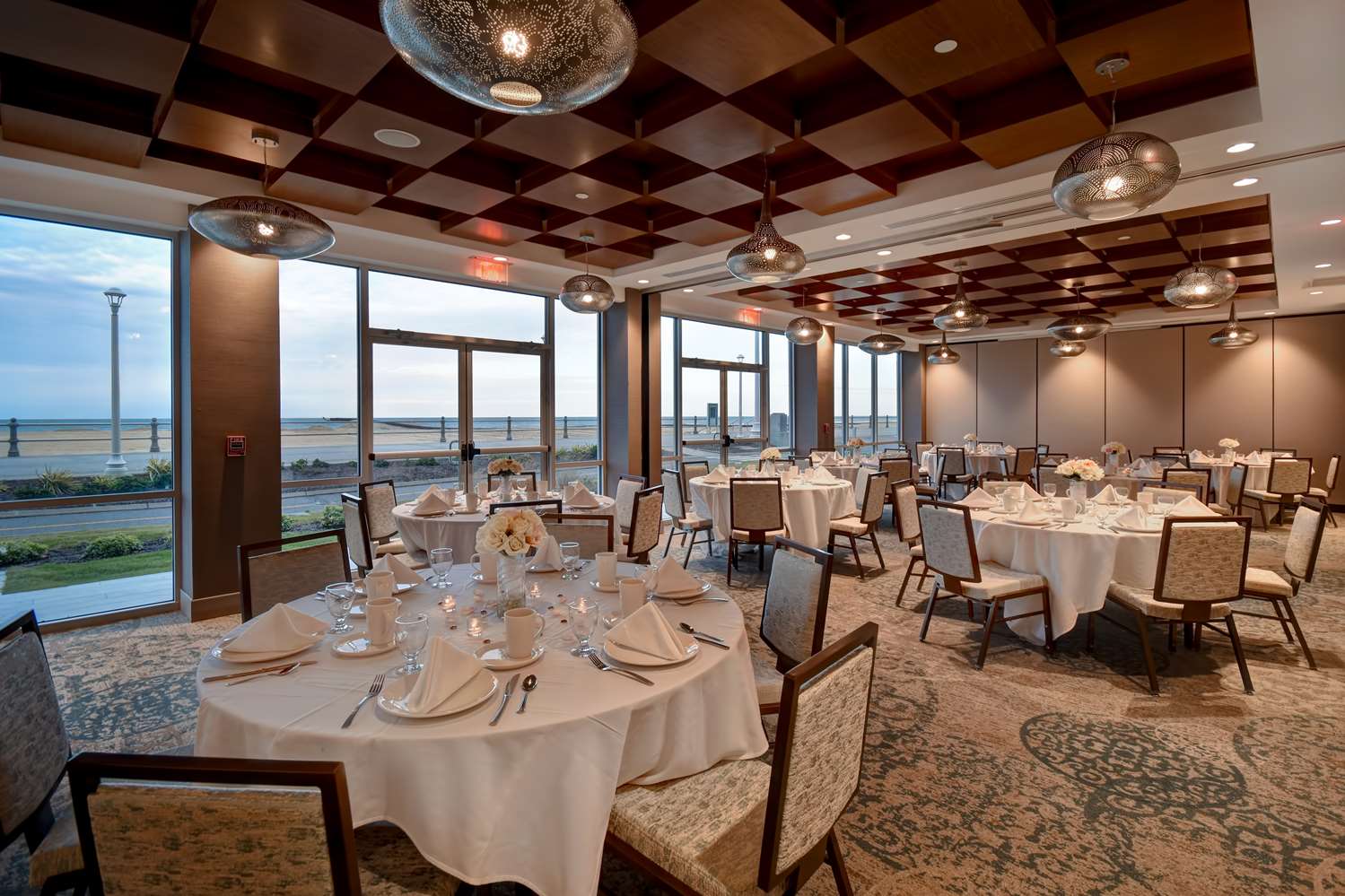 Doubletree By Hilton Virginia Beach Oceanfront South 29/38
