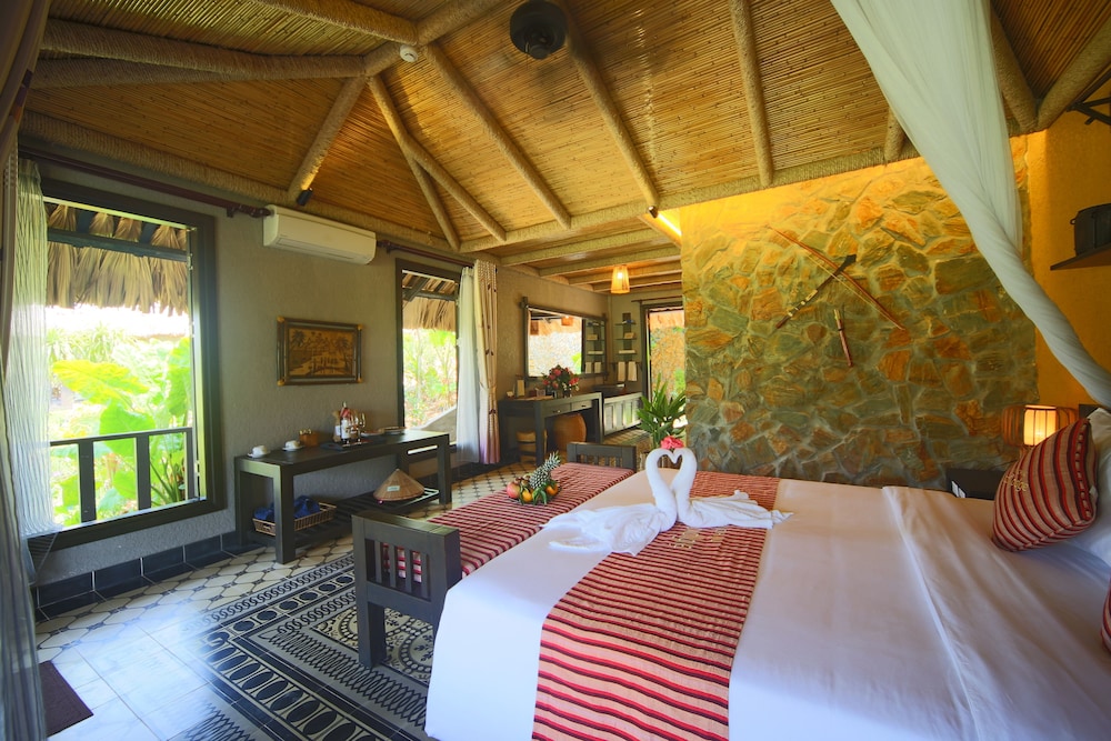 Mai Chau Ecolodge 27/72