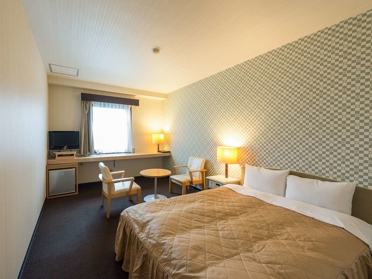 Room, Double Bed