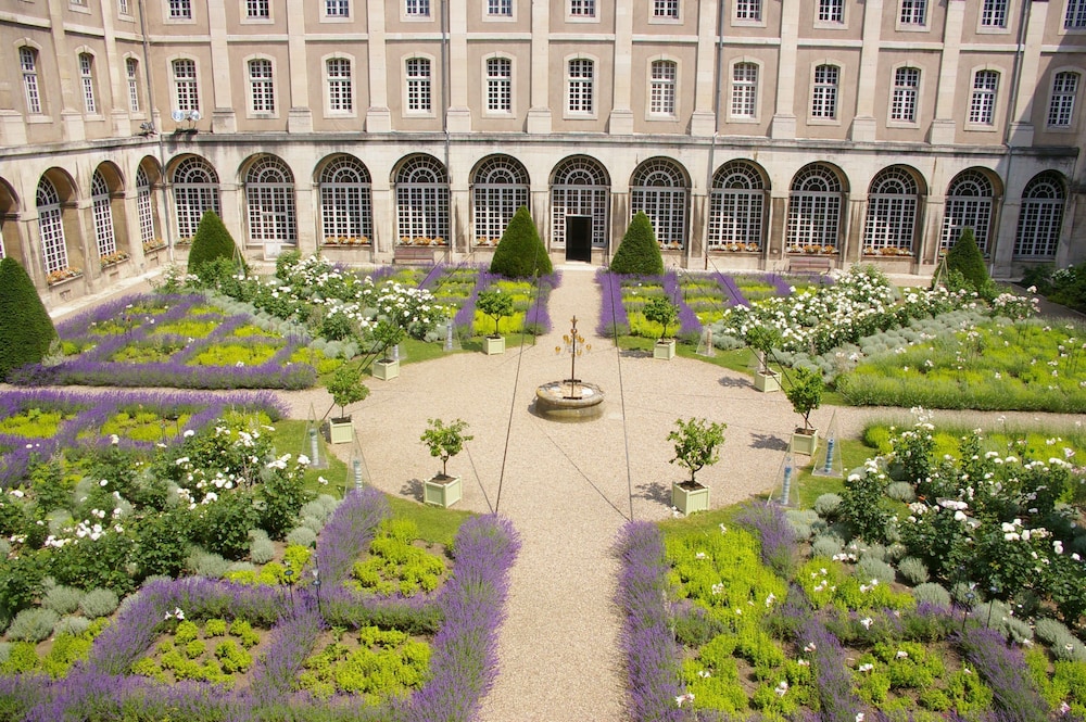 Abbaye Des Premontres 25/29