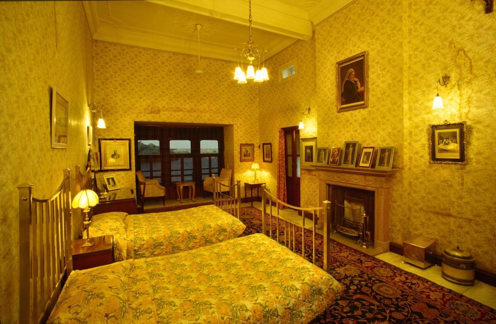 GAJNER PALACE 6/22