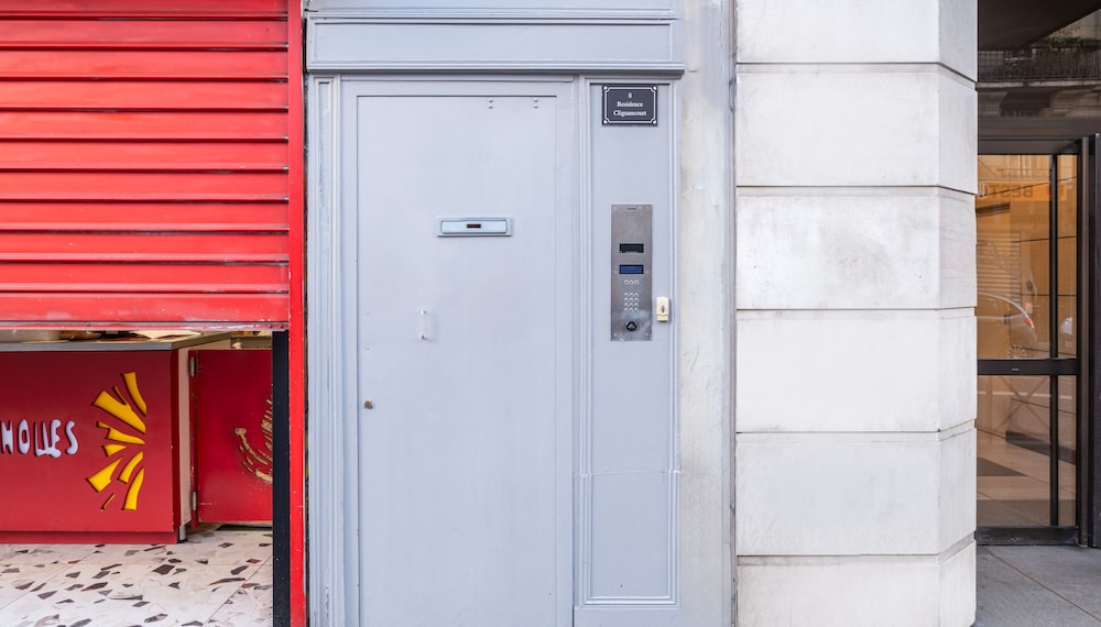 Residence Clignancourt 19/36