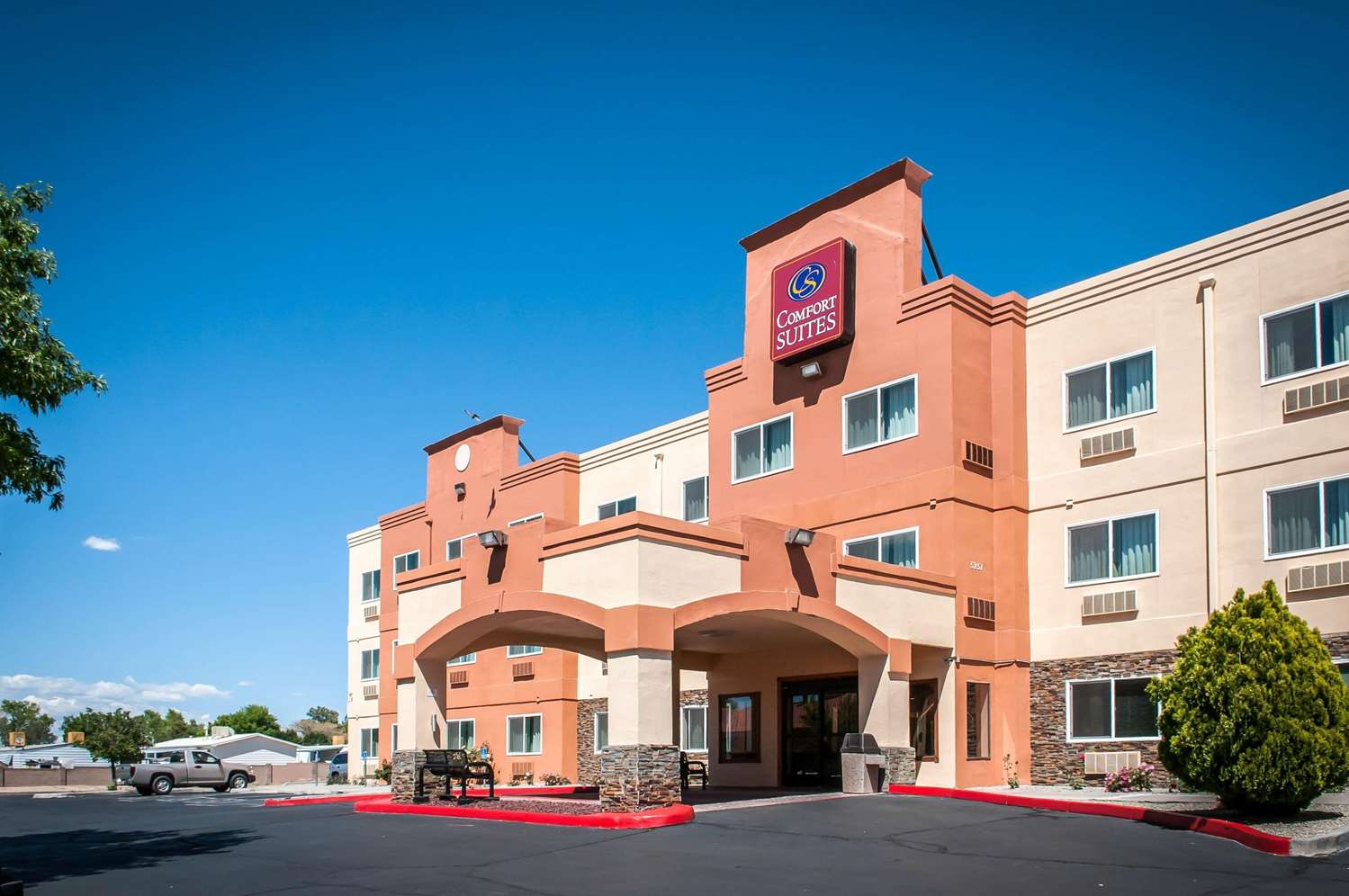 Comfort Suites Albuquerque/North Journal Center 25/25