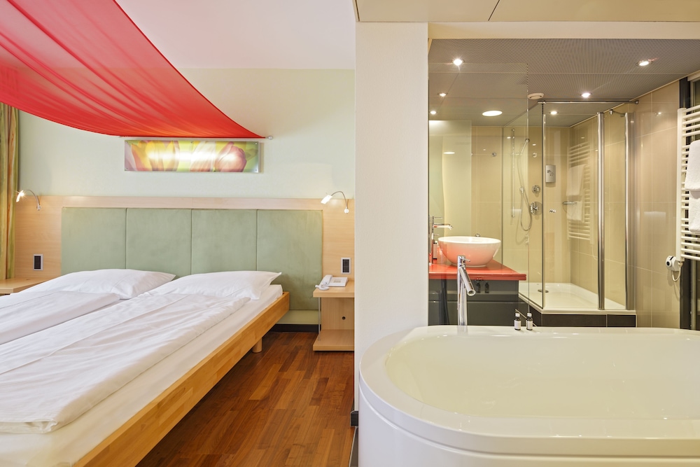 Ramada by Wyndham Baden du Parc 25/74