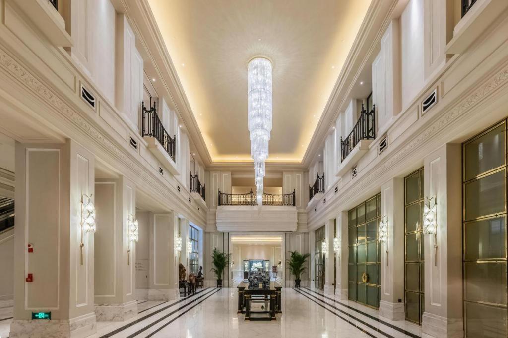 Grand New Century Hotel Yixing 3/50