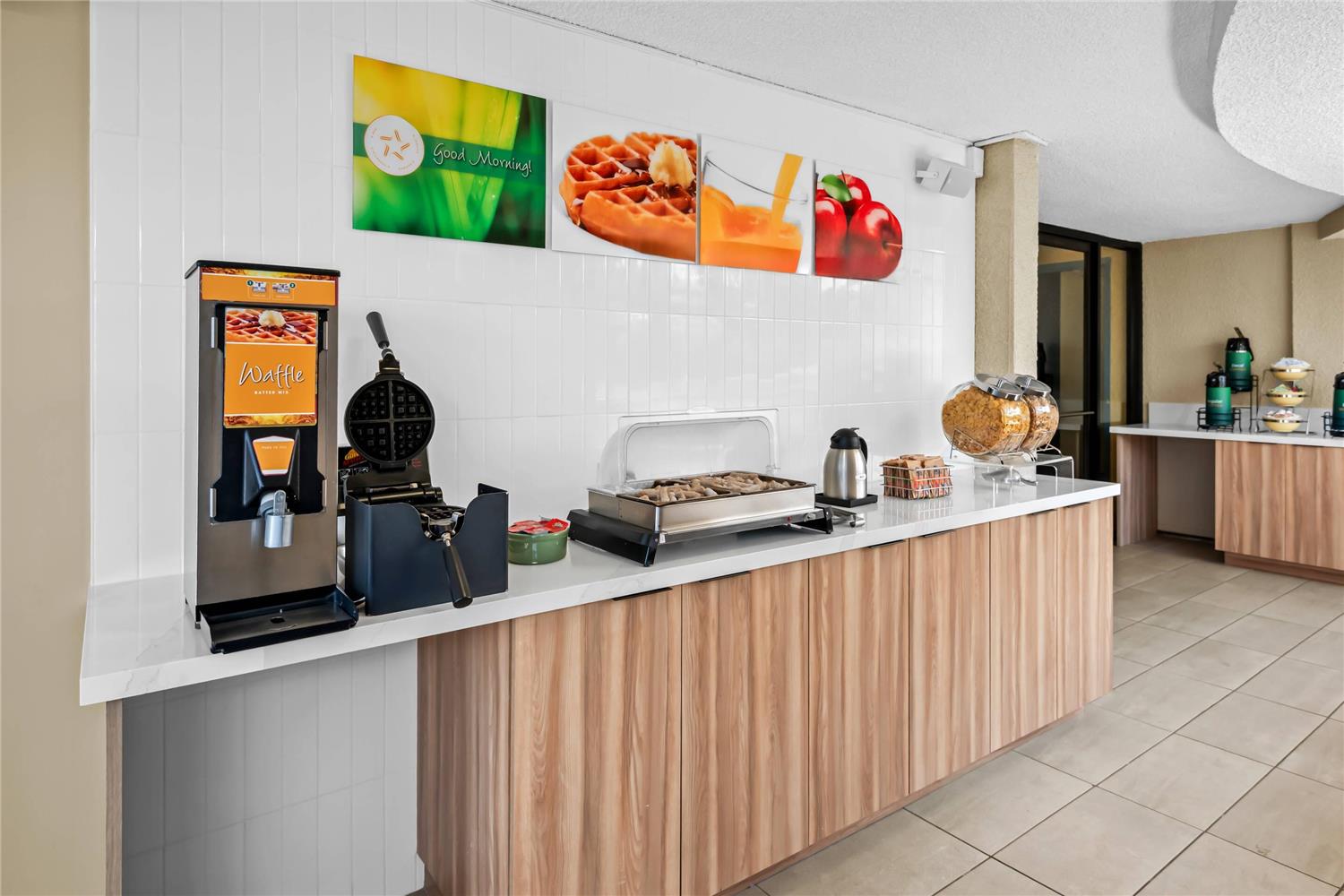 Quality Inn & Suites Hermosa Beach 10/38