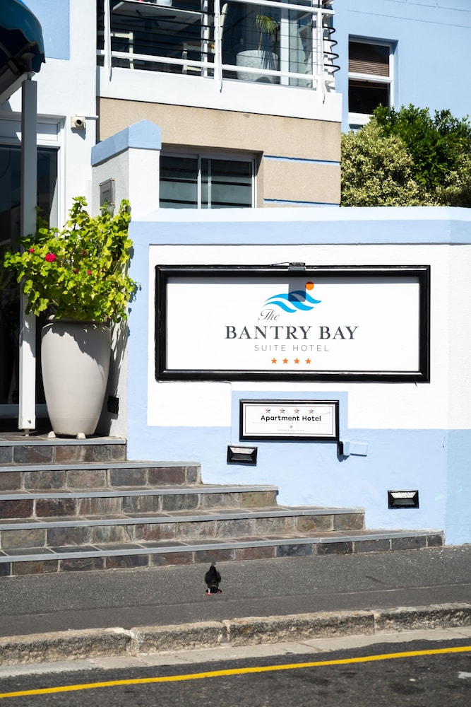 The Bantry Aparthotel by Totalstay 4/79