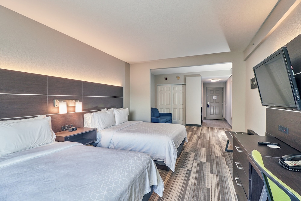 Holiday Inn Express Hotel Suites Clearwater Us 19 N 15/71