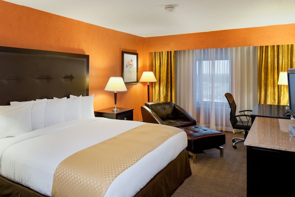 Doubletree Hotel Springfield 11/79