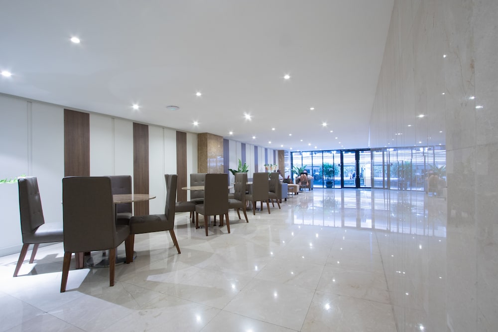 Thomson Hotel Huamark 43/50