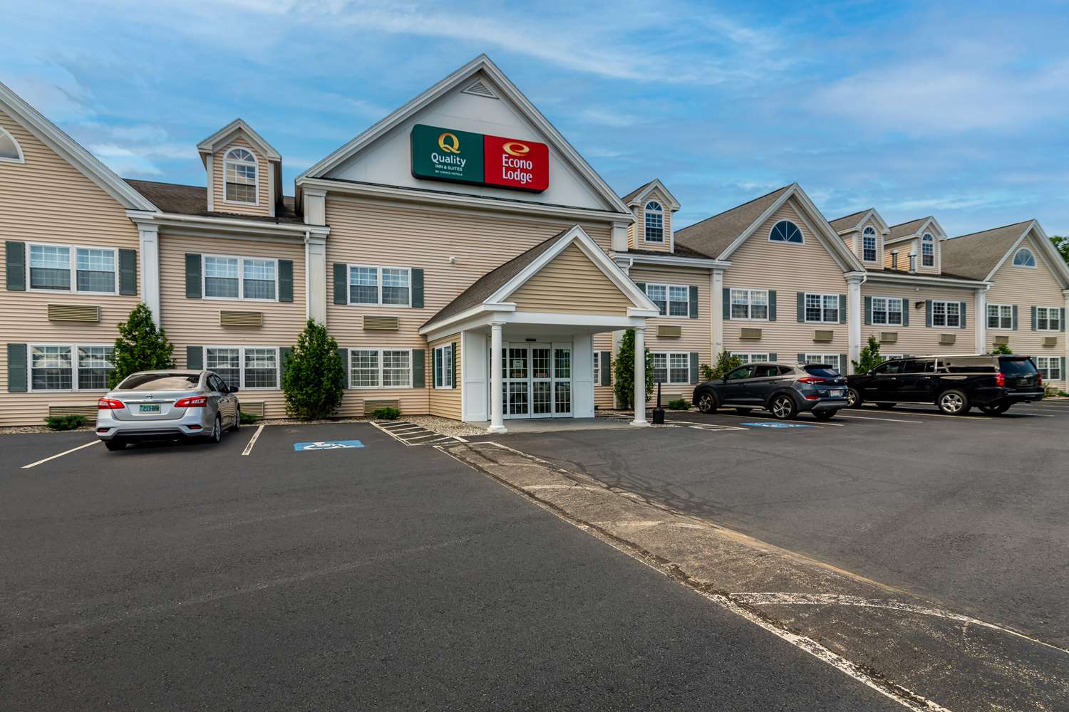 Quality Inn & Suites Auburn I-95 28/31