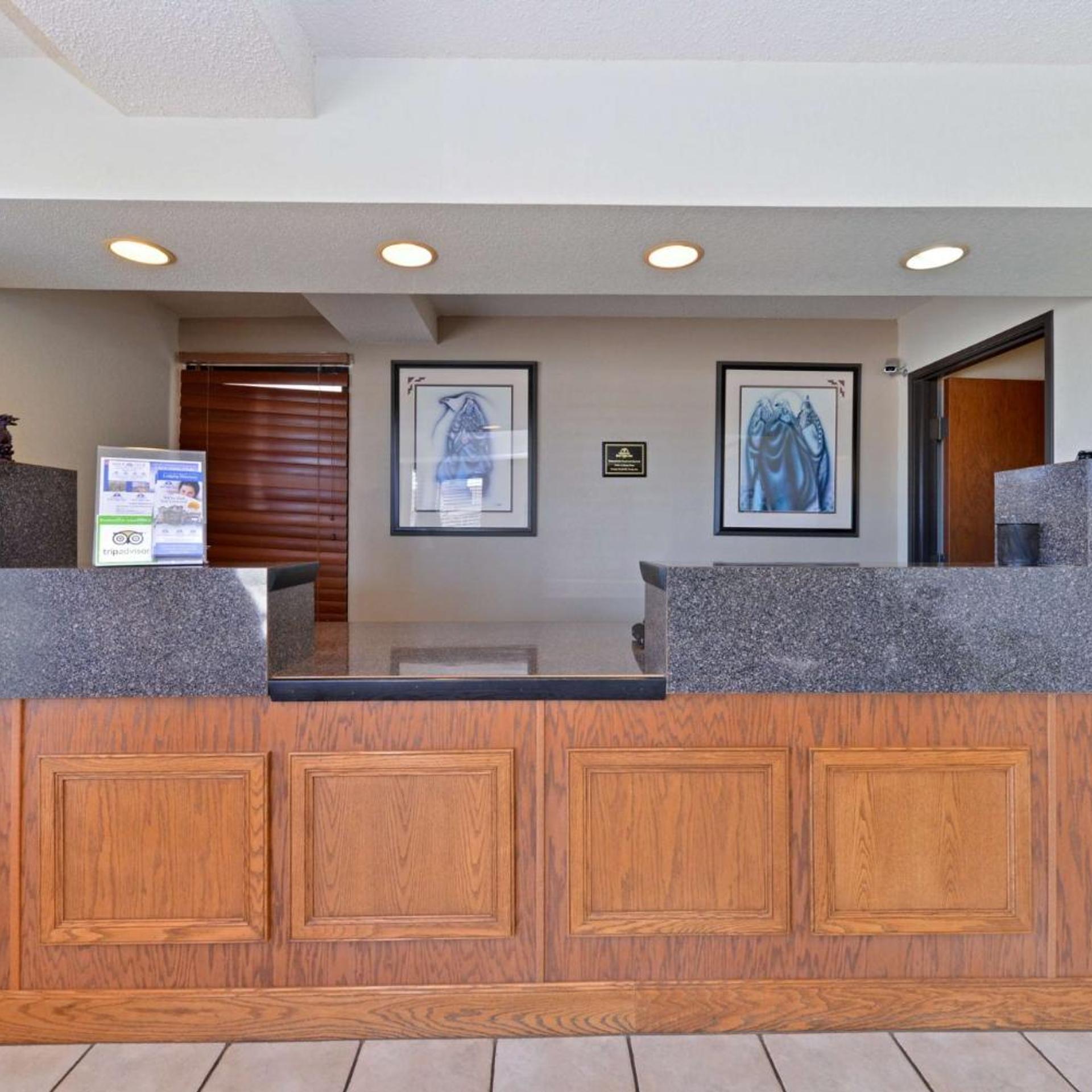 Executive Plus Inn and Suites 2/20