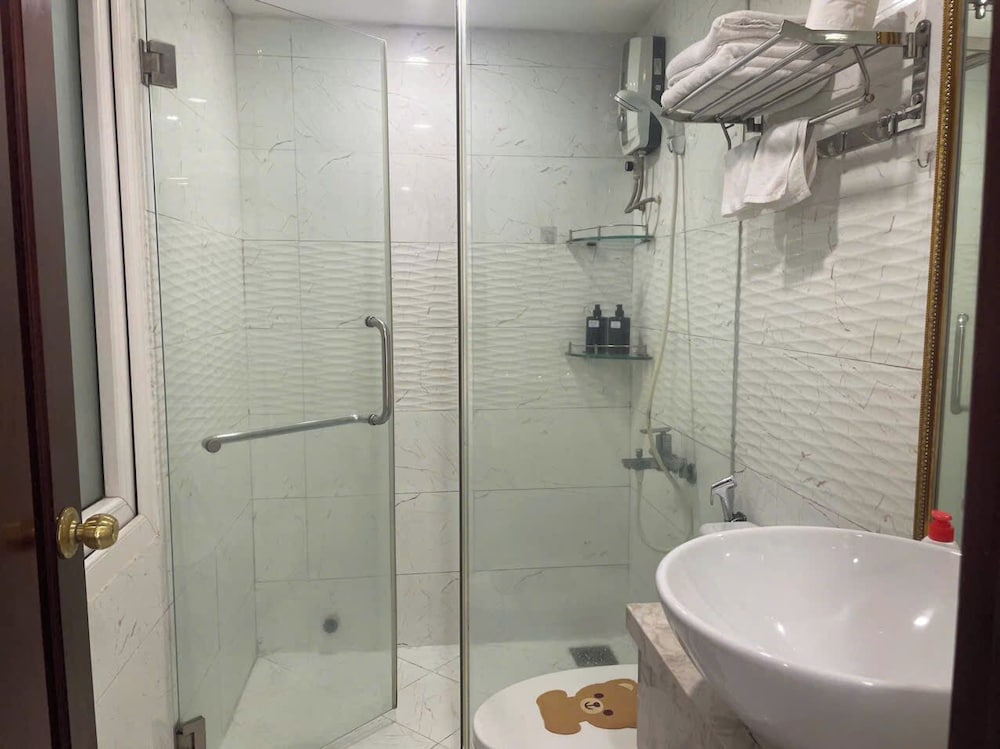 Grace Apartment 3 50/50
