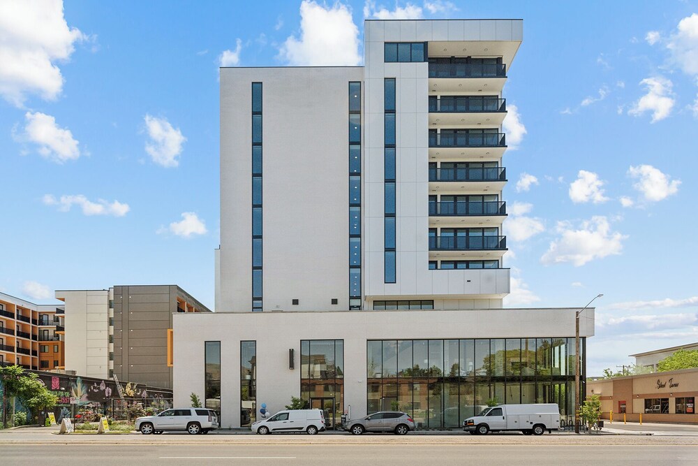 Placemakr Salt Lake City Downtown, Apartments by Hilton 2/50