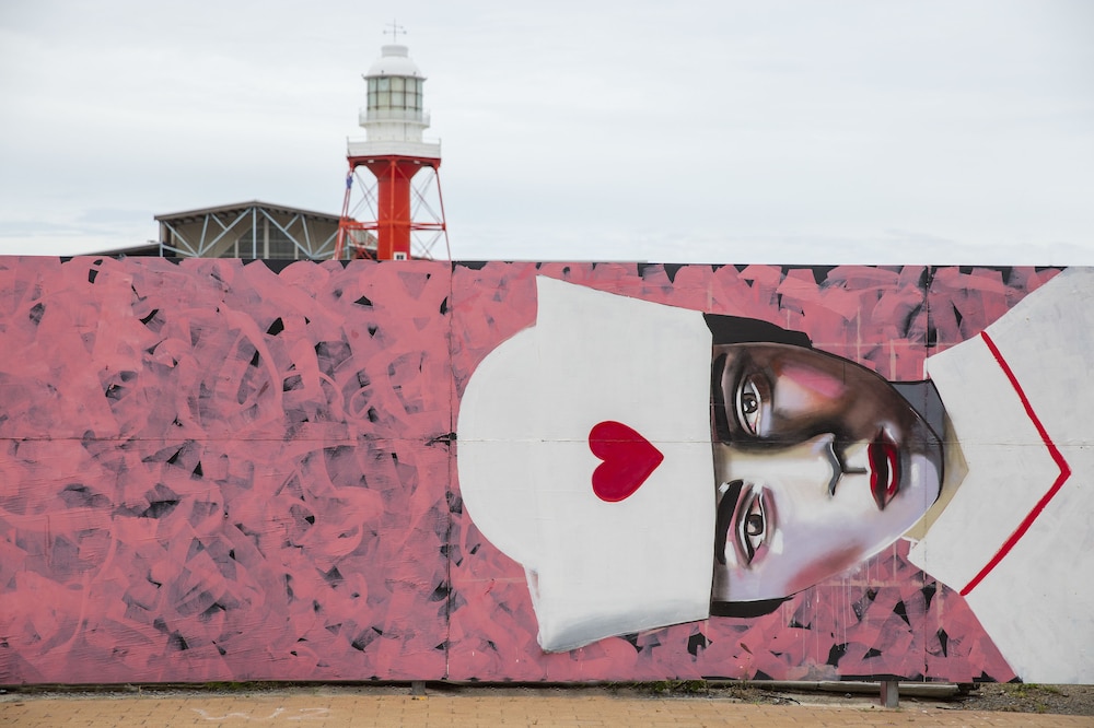 QUEST PORT ADELAIDE 22/62