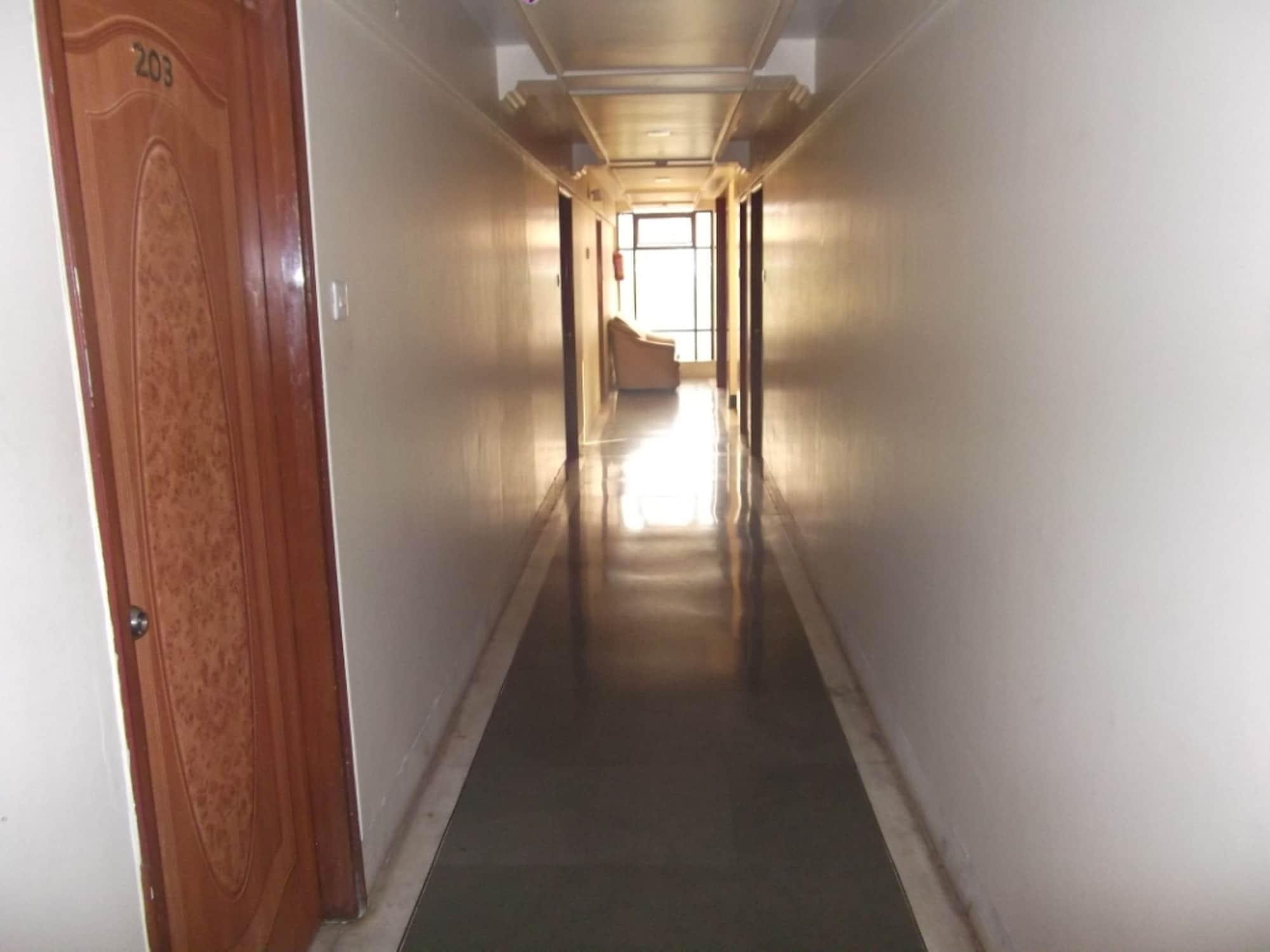 Hotel Ravikant 13/23