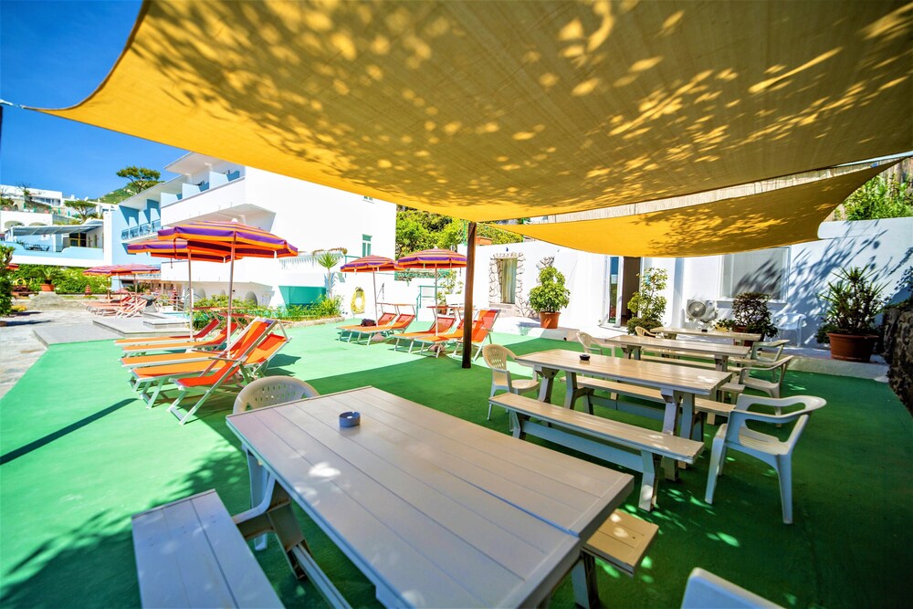 Hotel La Mandorla 30/50