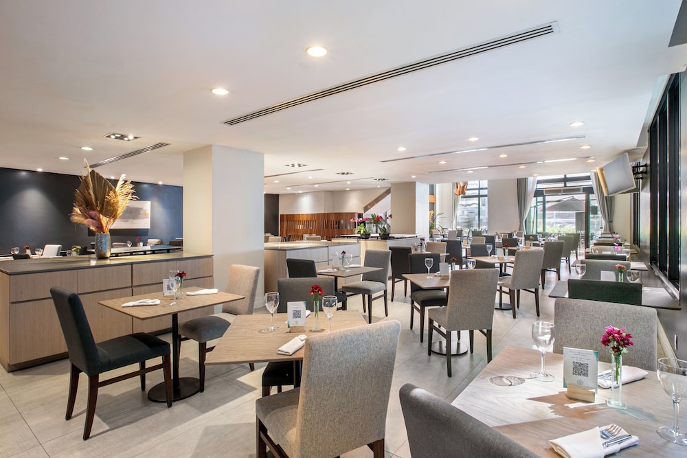Melia Paulista 58/71