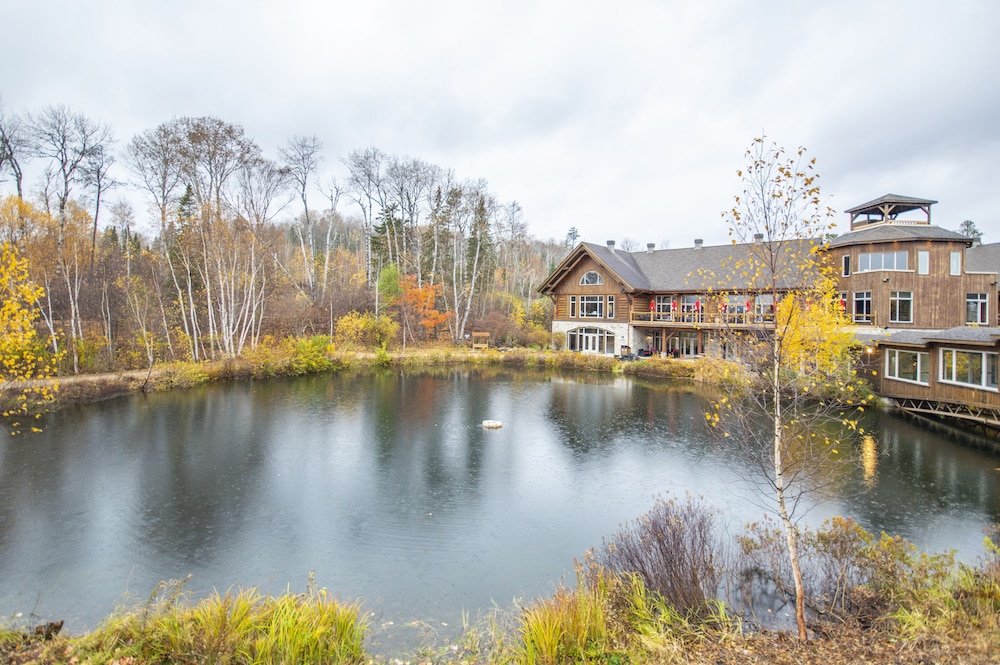 Auberge Du Lac Taureau 16/31