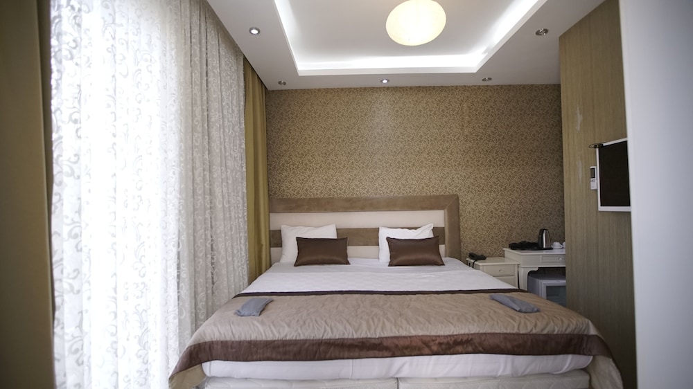 Florya House Hotel 18/72
