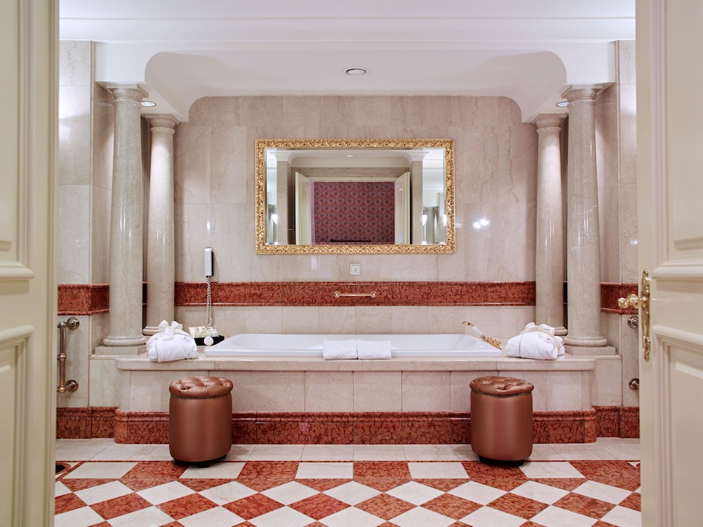 Eurostars Grand Hotel Wien 26/82