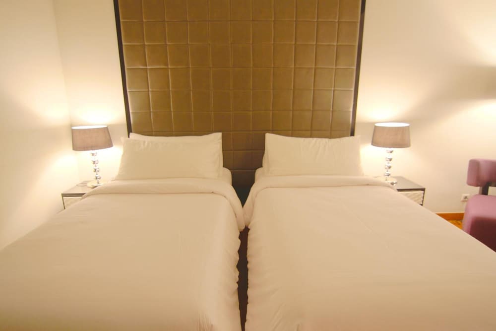 Diradja Hotel 17/50