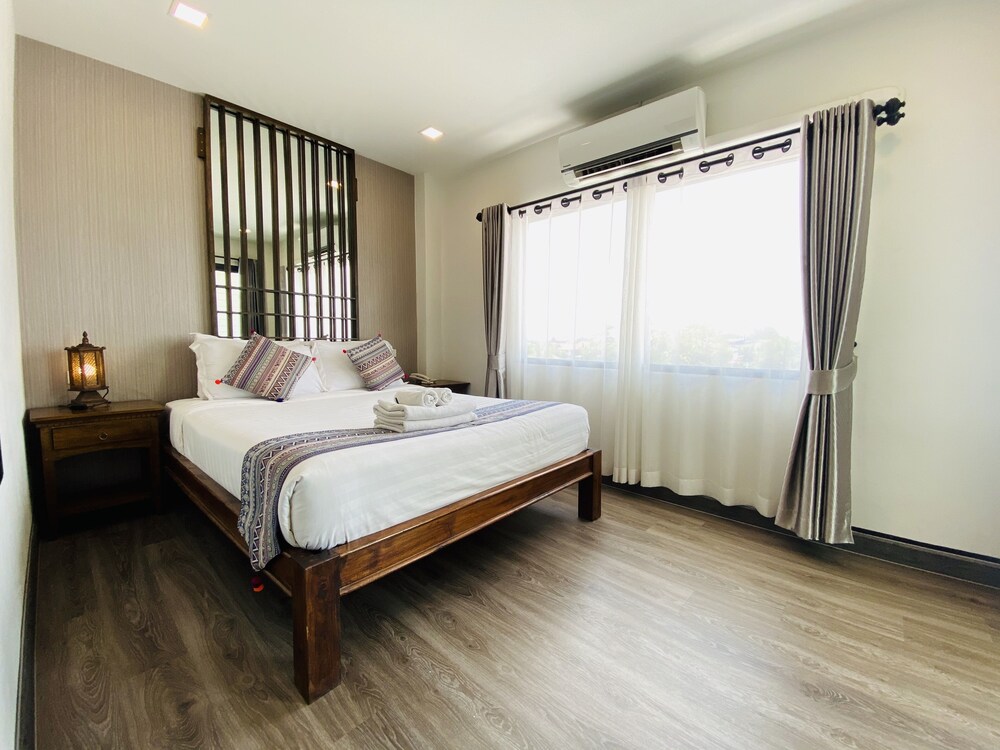 C Hotel Boutique And Comfort 31/40
