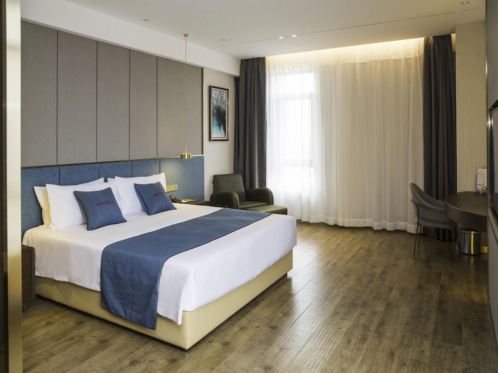Mercure Harbin Songbei 12/46