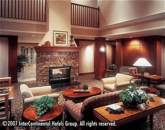 STAYBRIDGE SUITES GUELPH 46/78