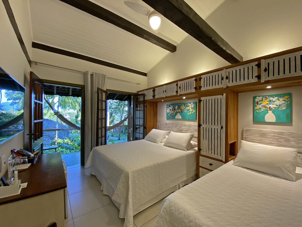 Queen Bed