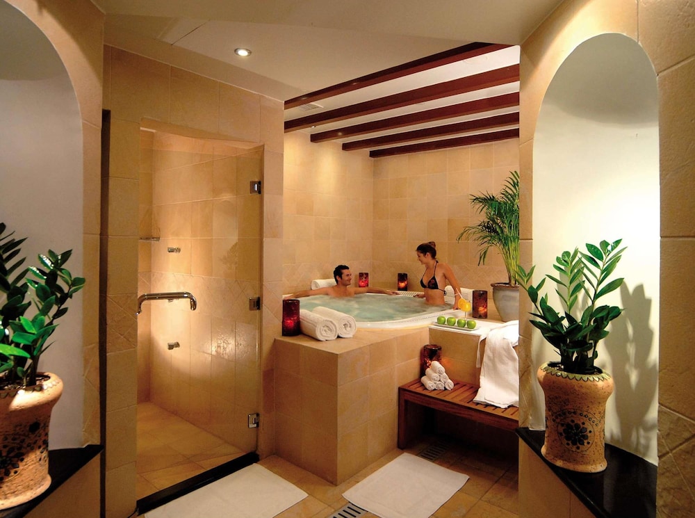 Movenpick Resort and Residences Aqaba 21/49