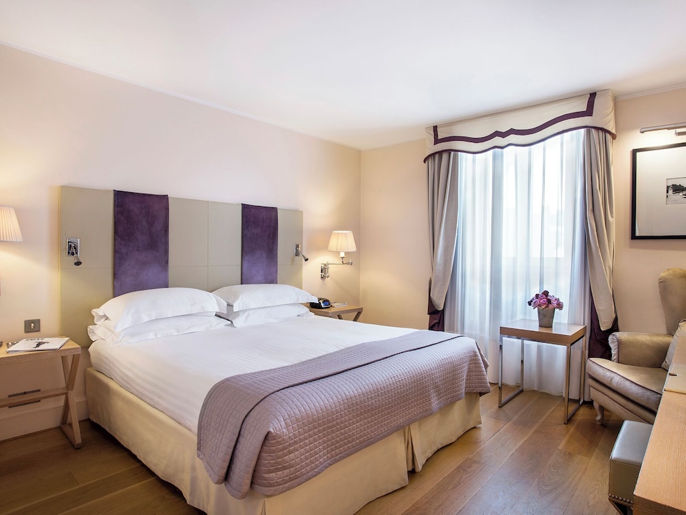Room at Castille Paris, PARIS
