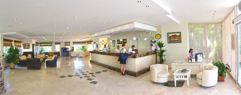 Gardenia Beach Hotel 1/28