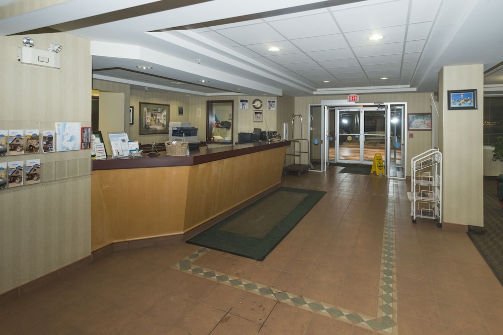 Days Inn by Wyndham Whitecourt 11/53