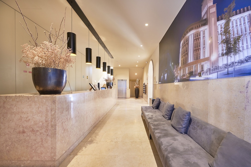 Lisbon Five Stars Apartments 8 Building 8/60