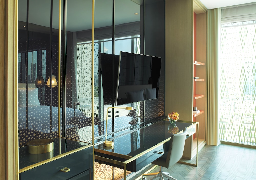 Four Seasons Hotel Kuwait at Burj Alshaya 21/78