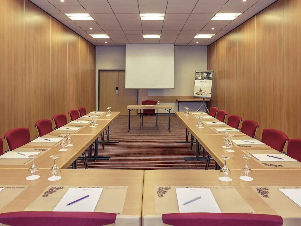 Mercure Hotel Frankfurt Eschborn Ost 37/49