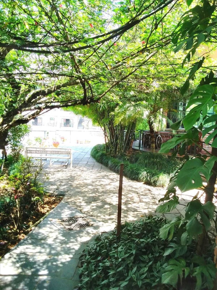 surroundings
