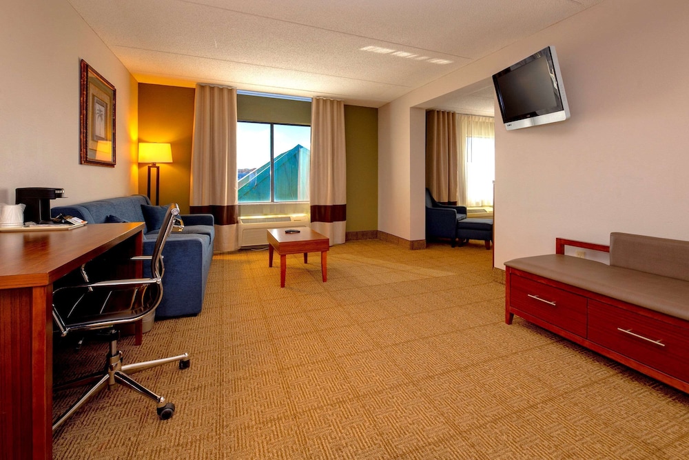 Comfort Inn Near Quantico Main Gate North 33/35
