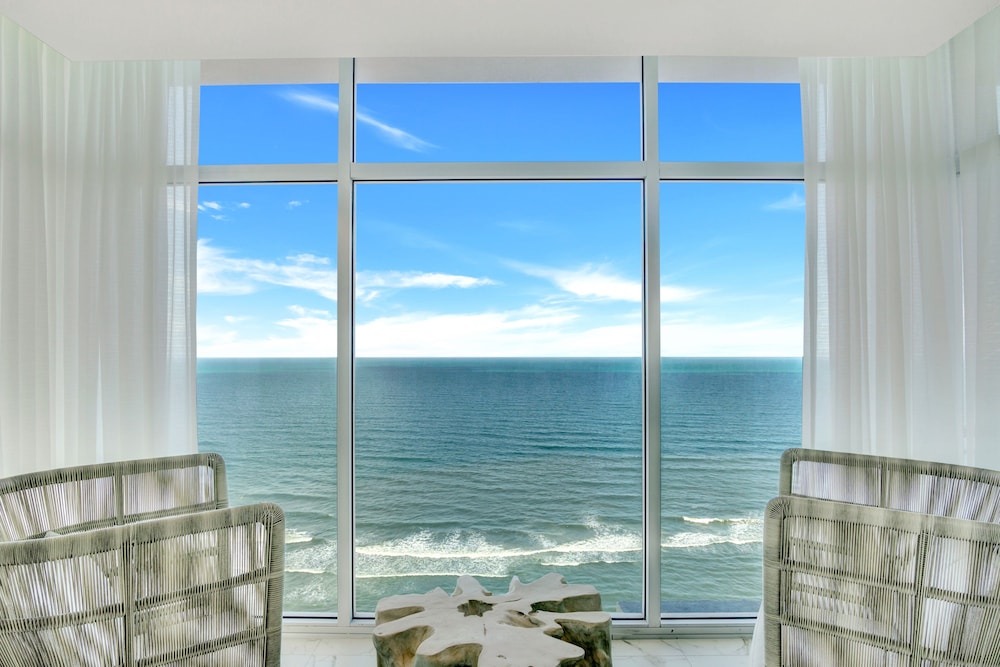 Daytona Grande Oceanfront Resort 16/50