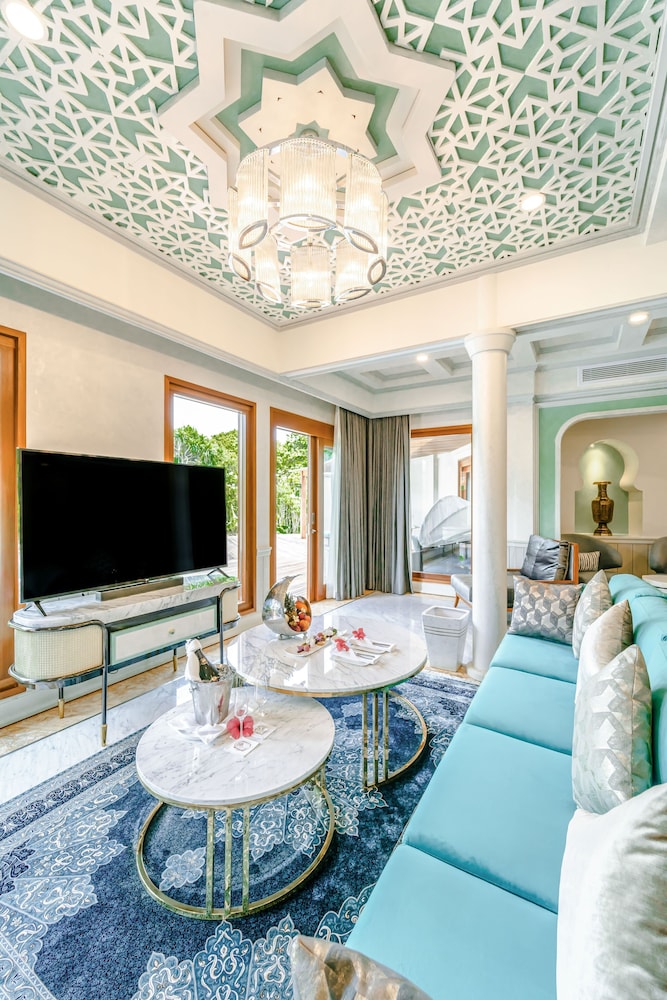 Hideaway Beach Resort and Spa 111/123