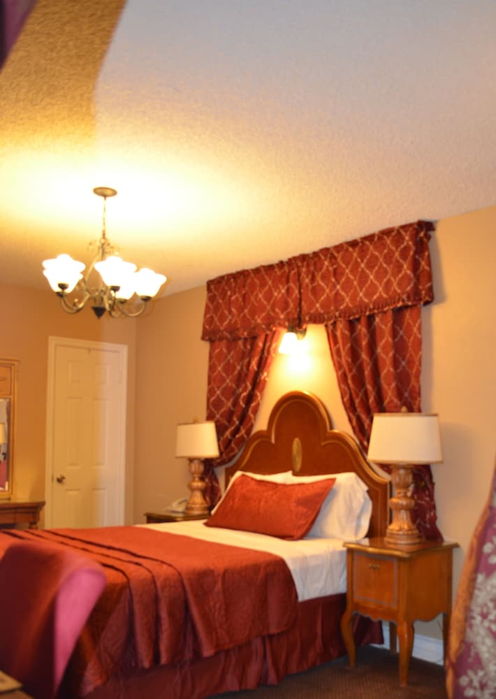 Travel Inn And Suites 10/21
