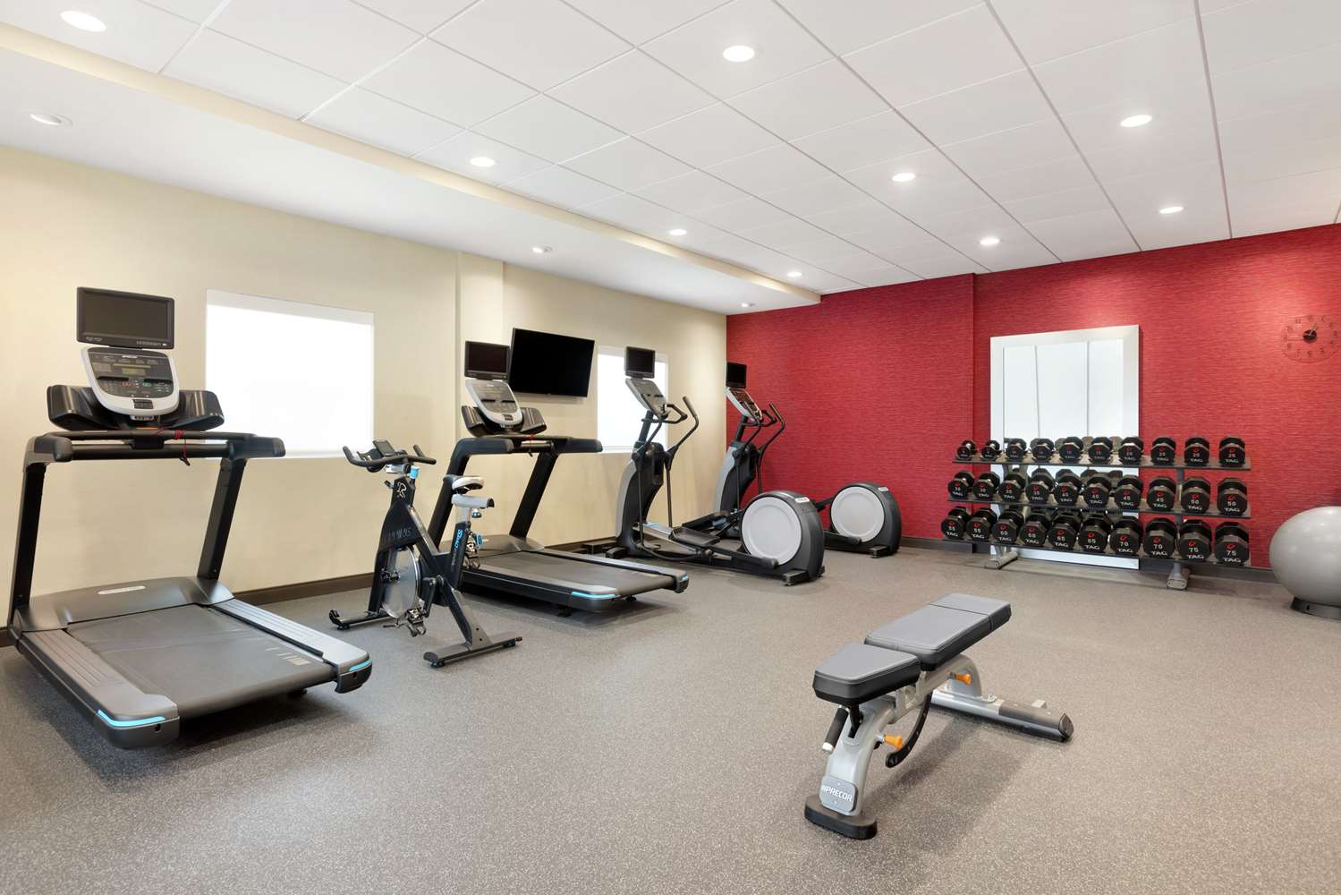 Home2 Suites by Hilton New Brunswick 6/20