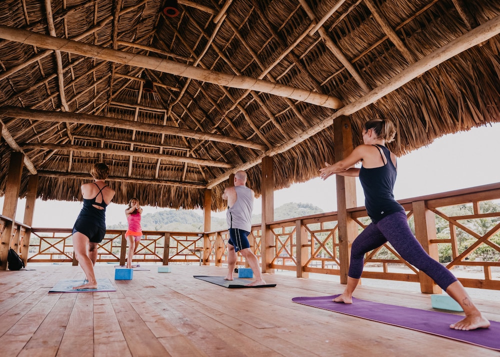 Tranquilseas Eco-Lodge, Diving Center, Restaurant &amp; Bar 42/50