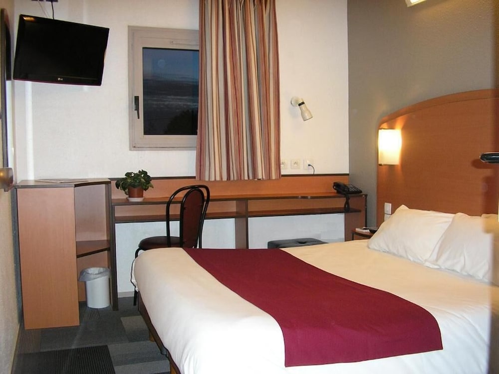 Kyriad Direct Orleans Nord - Cap Saran 13/50