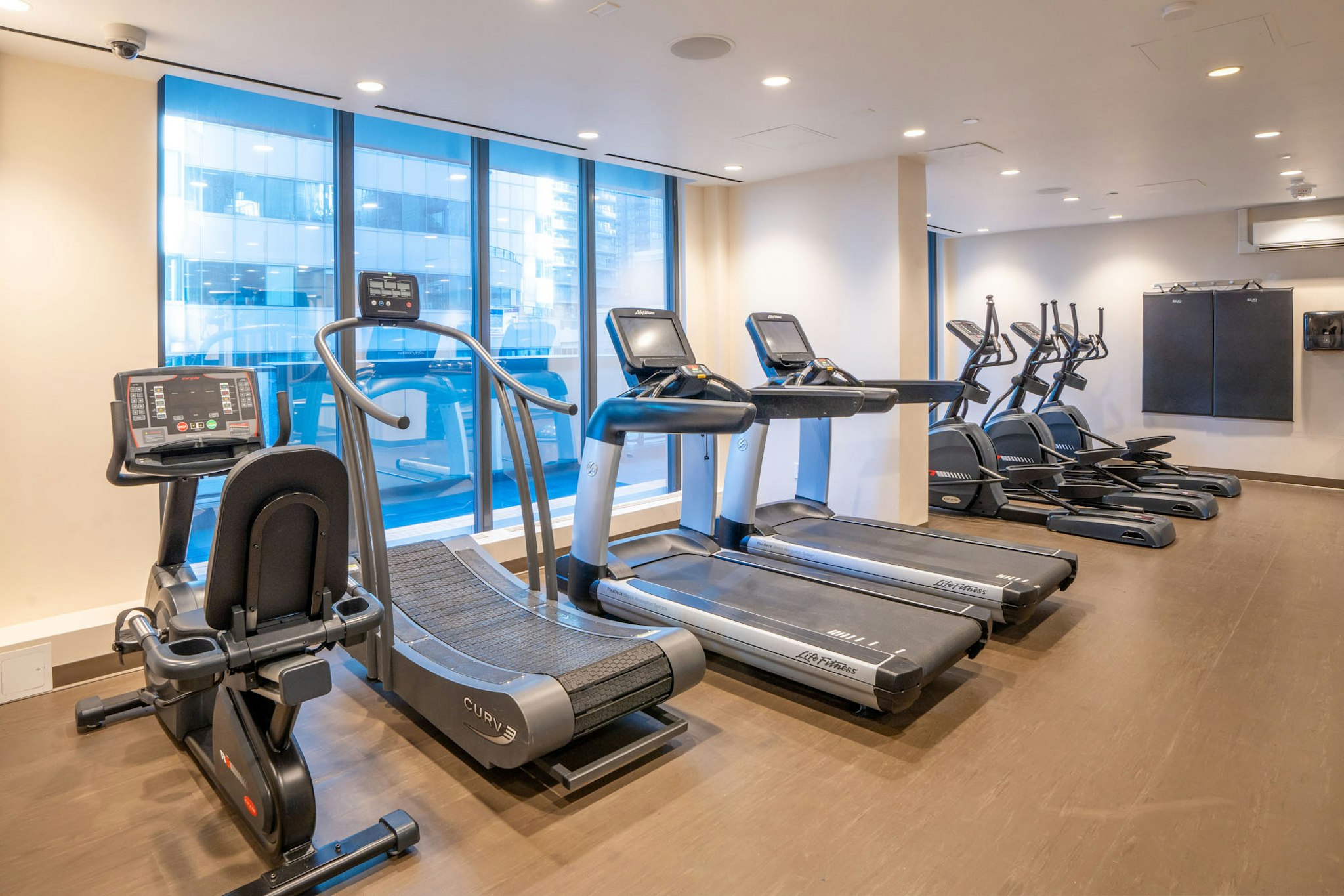 The Sutton Place Hotel Toronto 8/19