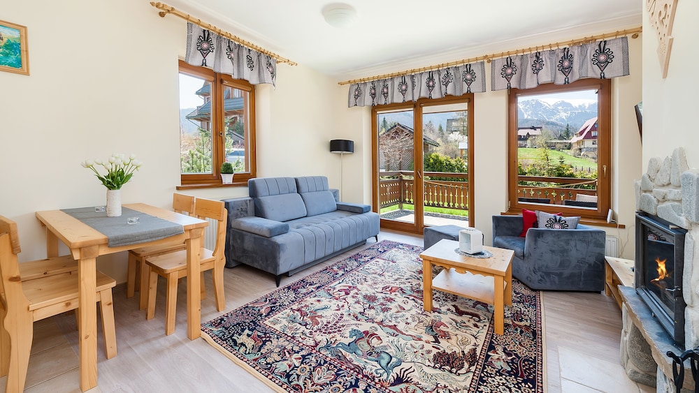 Aparthotel Lipki Park 46/50